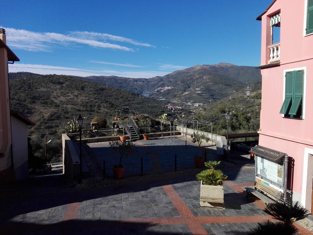 Villa Ca Dei Nonni Civezza Exterior foto